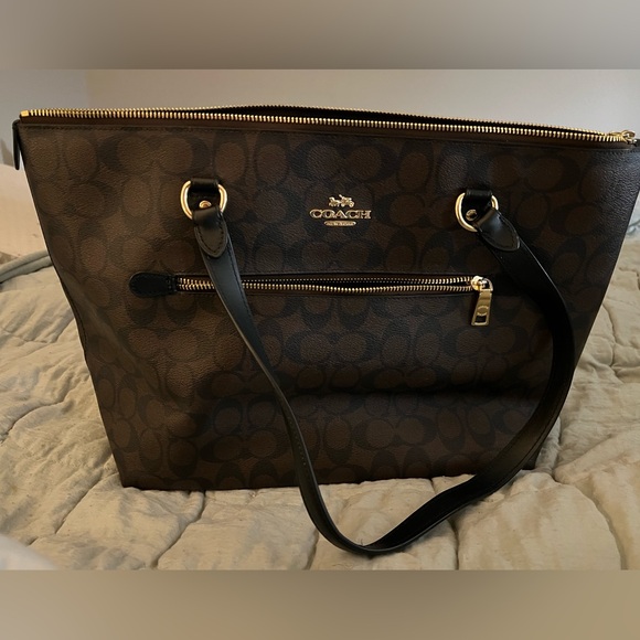 Coach Black and Brown Signature Pattern Tote - Picture 1 of 6